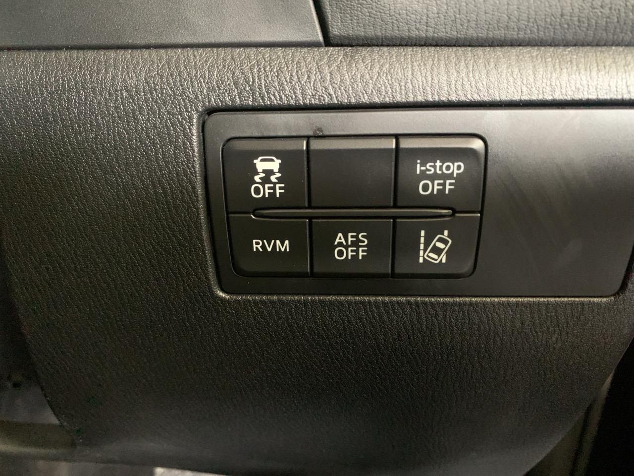 2014 Mazda Axela 3 2.0L Sport Late Shape Hatchback CRUISE CONTROL + PUSH BUTTON START + REVERSING CAMERA