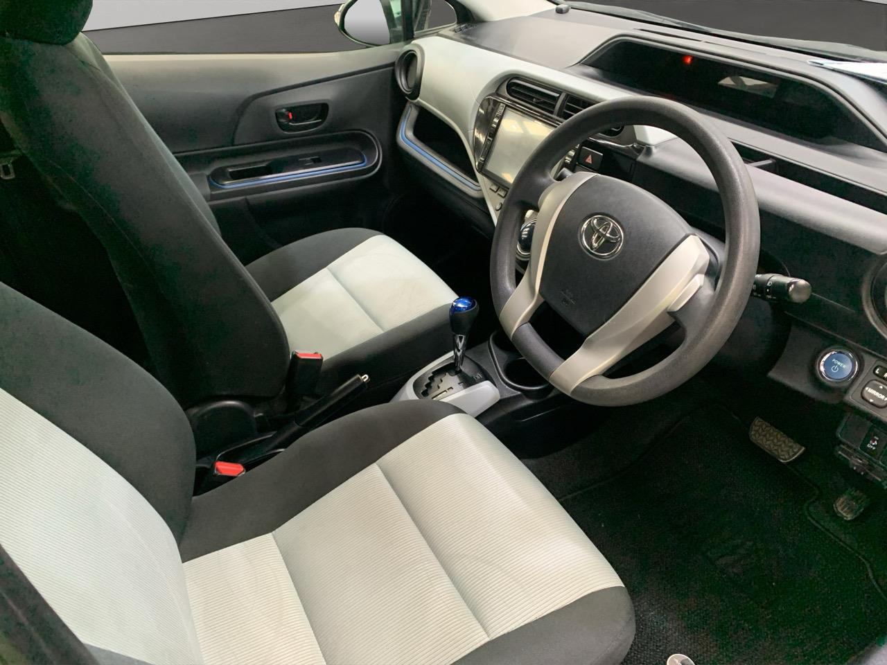 2013 Toyota Aqua S Hatchback MAG WHEELS + PUSH BUTTON START + AUTO LIGHTS