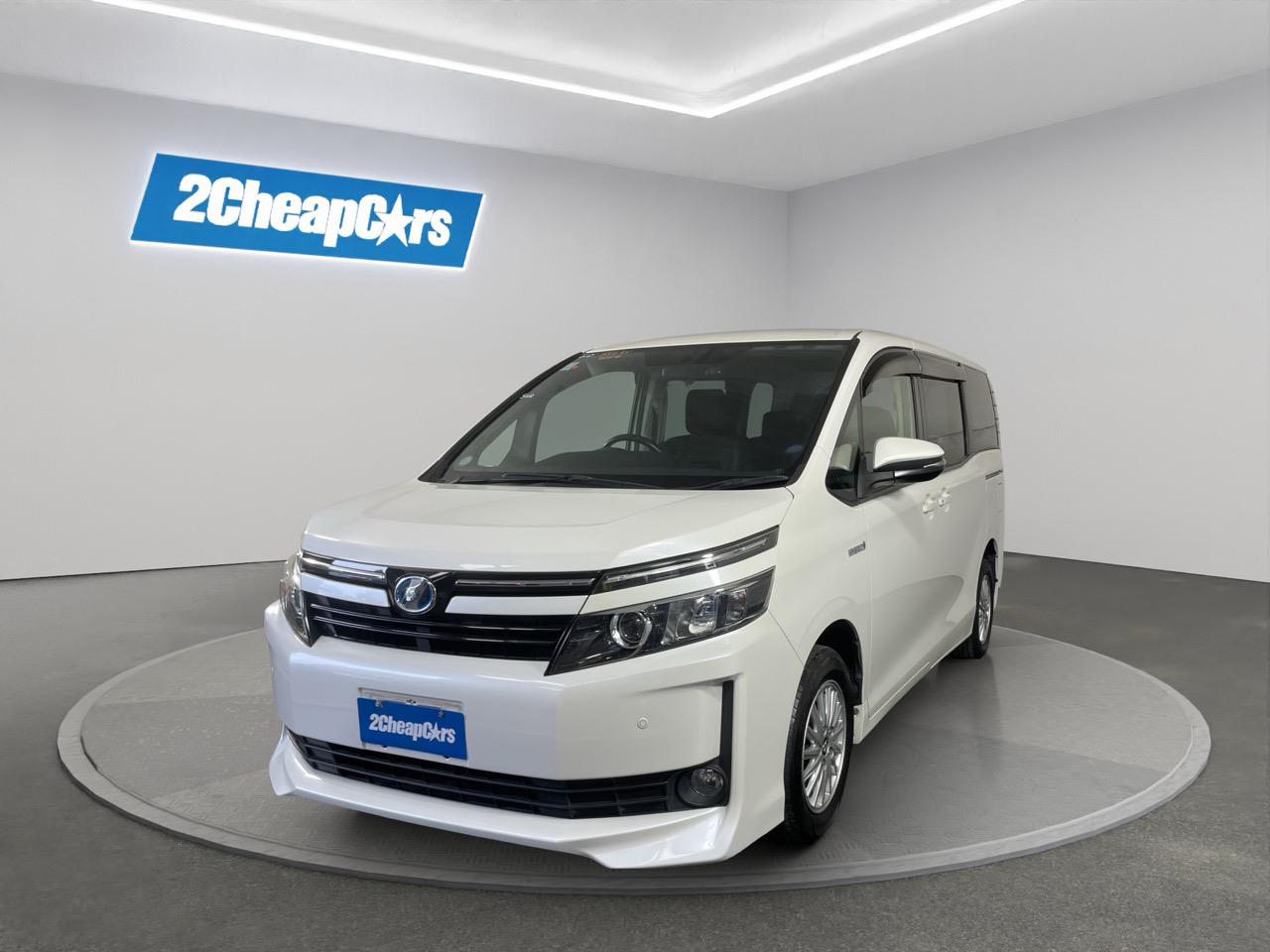 2015 Toyota Voxy HYBRID V People Mover