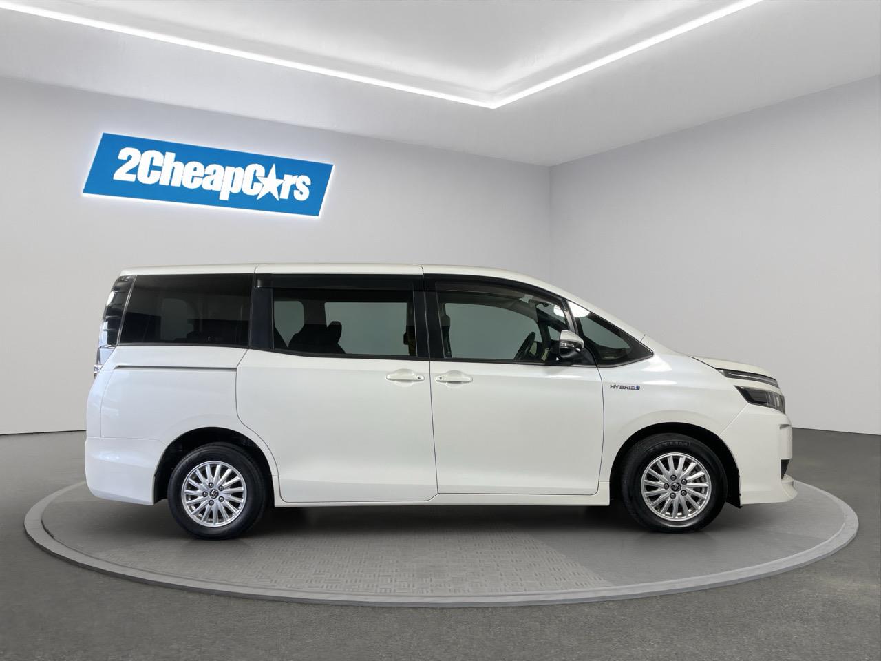 2015 Toyota Voxy HYBRID V People Mover ELECTRIC SLIDING DOORS + REVERSING CAMERA