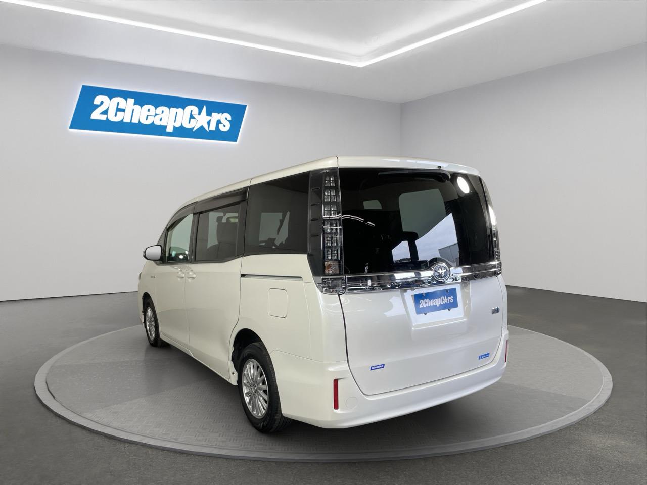 2015 Toyota Voxy HYBRID V People Mover ELECTRIC SLIDING DOORS + REVERSING CAMERA