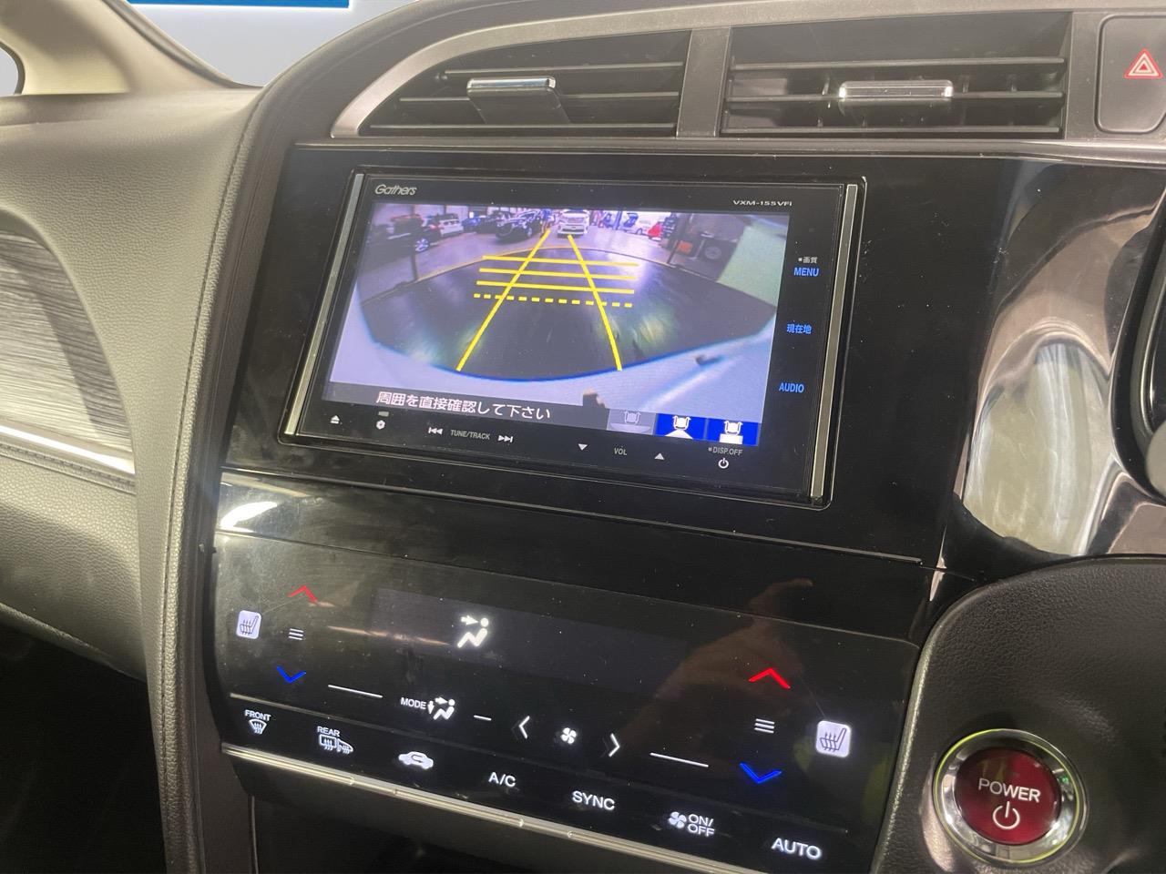 2015 Honda Fit Jazz Hybrid New Shape Station Wagon REVERSING CAMERA + PUSH START + PADDLE SHIFT