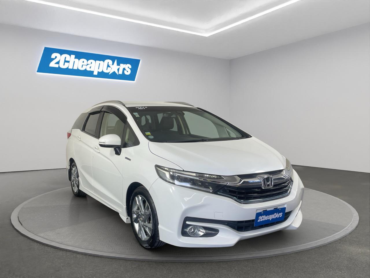 2015 Honda Fit Jazz Hybrid New Shape Station Wagon REVERSING CAMERA + PUSH START + PADDLE SHIFT