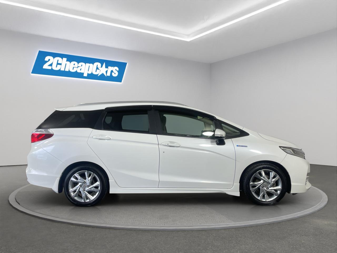 2015 Honda Fit Jazz Hybrid New Shape Station Wagon REVERSING CAMERA + PUSH START + PADDLE SHIFT
