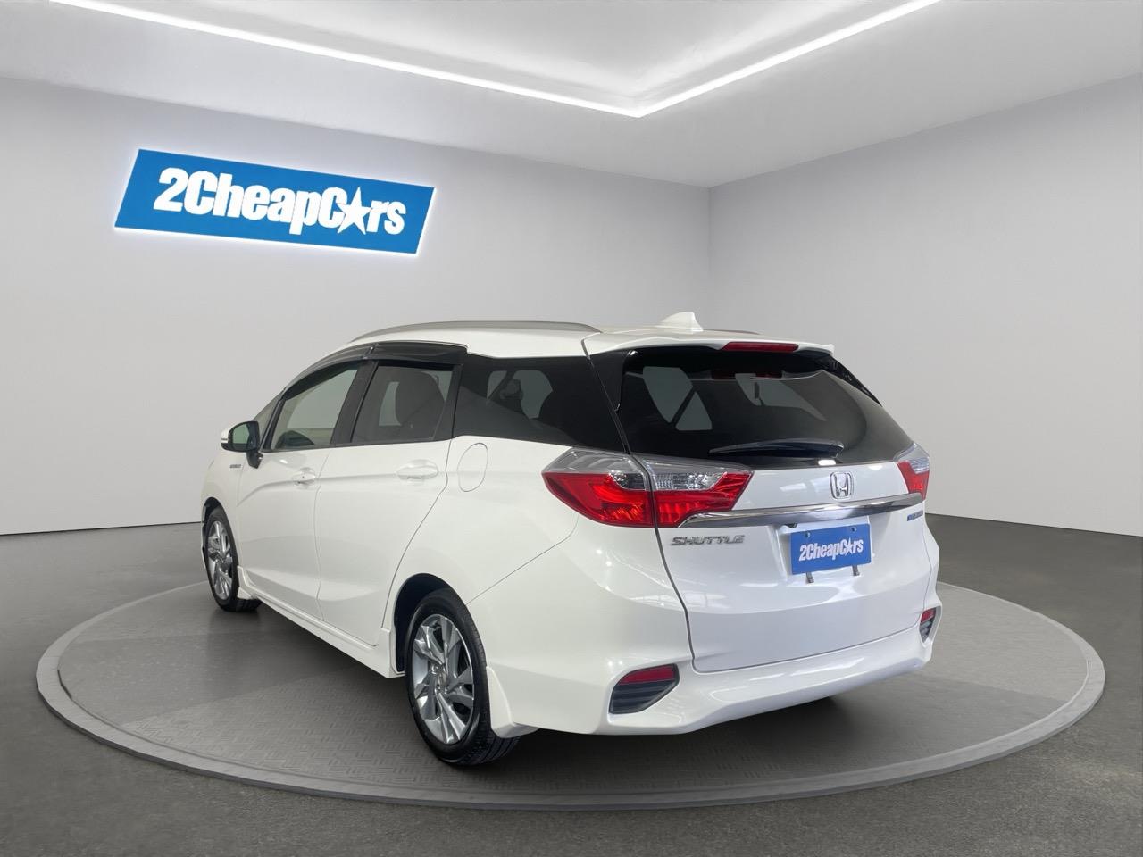 2015 Honda Fit Jazz Hybrid New Shape Station Wagon REVERSING CAMERA + PUSH START + PADDLE SHIFT