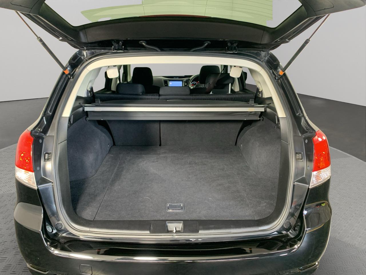 2013 Subaru Legacy WAGON Station Wagon AWD + CRUISE CONTROL + REVERSING CAMERA