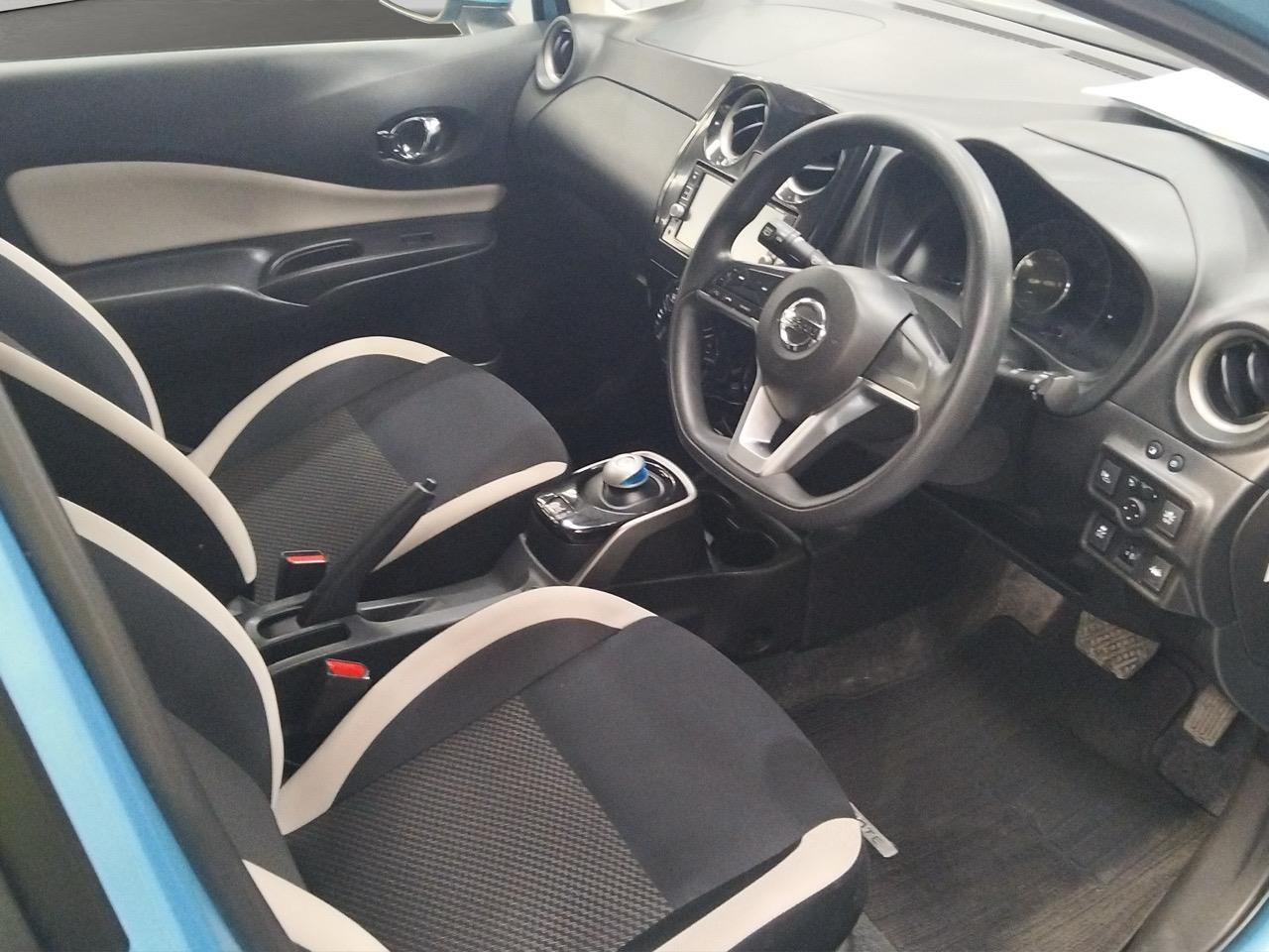 2016 Nissan Note e-power Hatchback PUSH BUTTON START + AUTO LIGHTS + REVERSING CAMERA