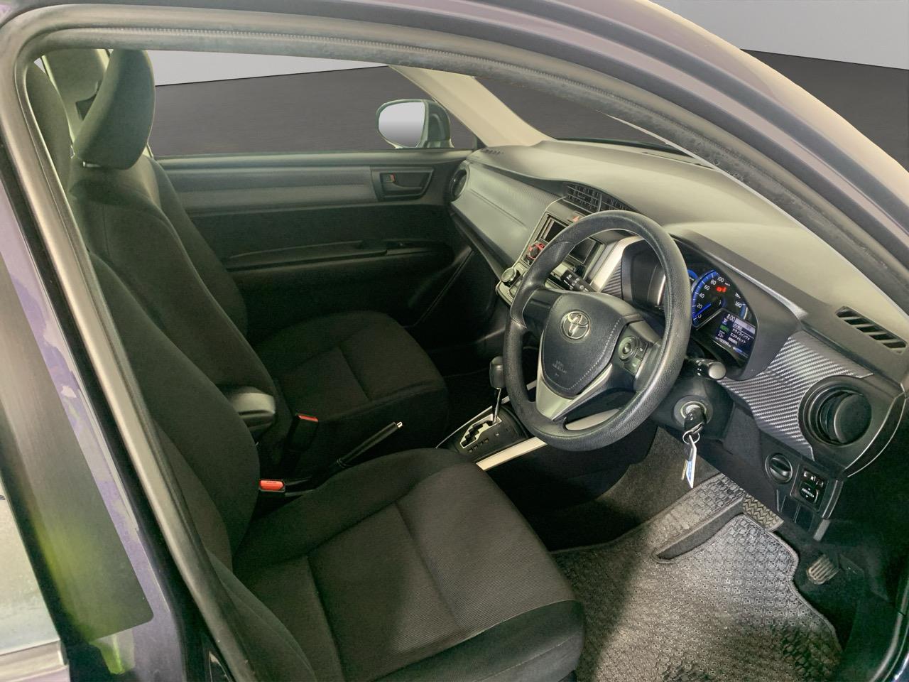 2015 Toyota Corolla Fielder Hybrid Station Wagon AUTO LIGHTS + ROOF RACK + GREAT SPACE