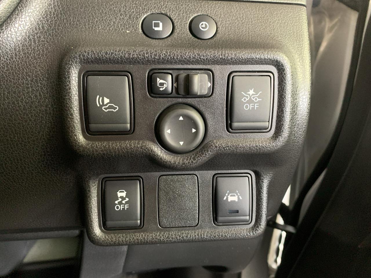 2016 Nissan Note e-power Hatchback LOW KMS + REVERSING CAMERA + PUSH BUTTON START