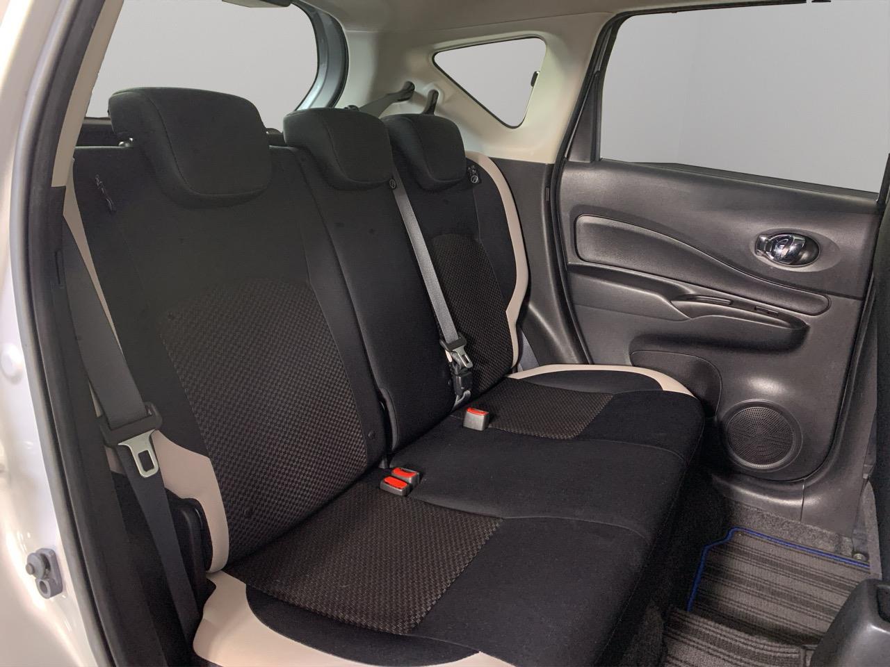 2016 Nissan Note e-power Hatchback LOW KMS + REVERSING CAMERA + PUSH BUTTON START