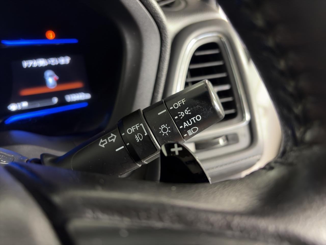 2014 Honda Vezel HYBIRID X RV/SUV CRUISE CONTROL + REVERSING CAMERA + AUTO LIGHTS