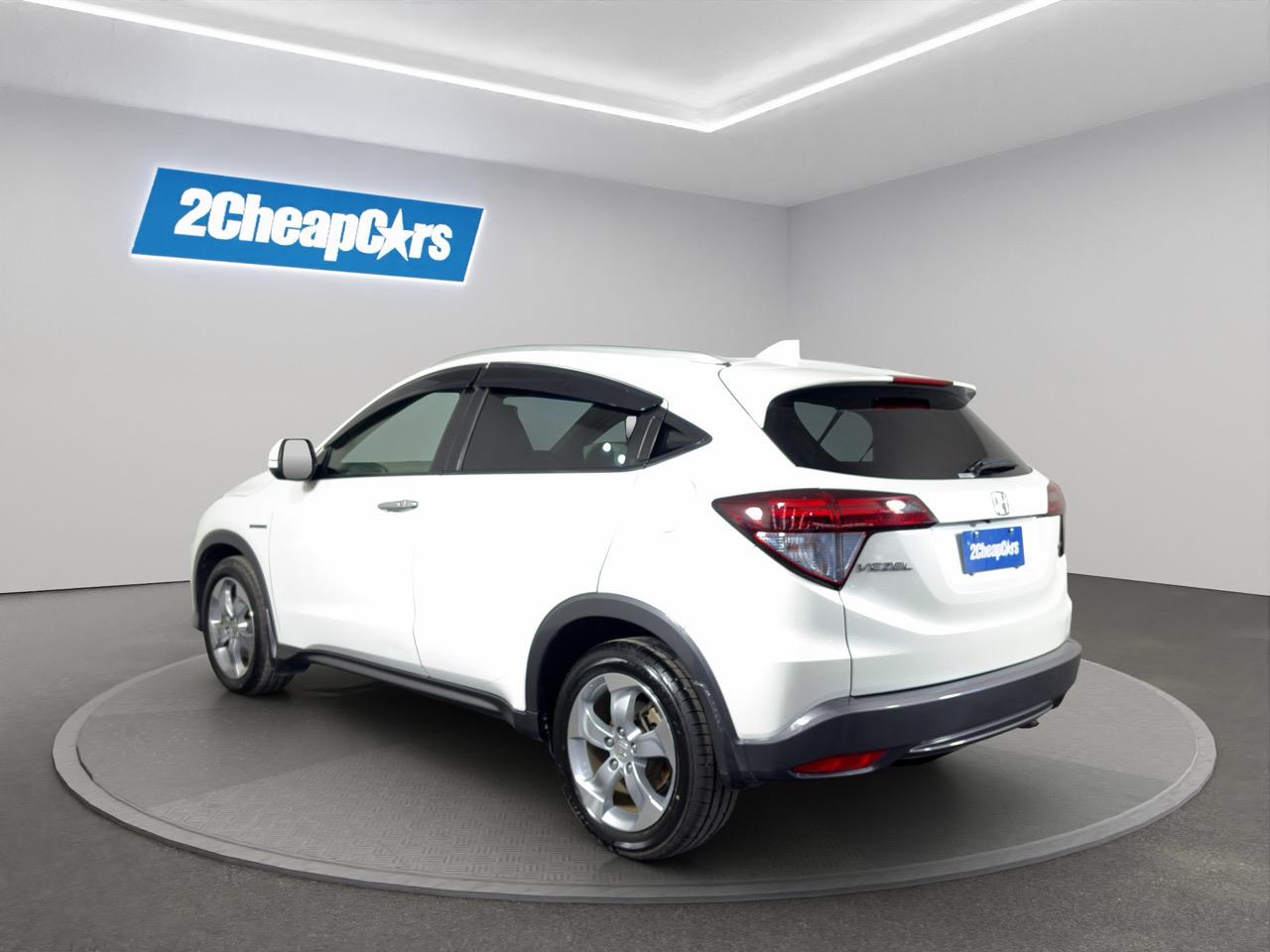 2014 Honda Vezel HYBIRID X RV/SUV CRUISE CONTROL + REVERSING CAMERA + AUTO LIGHTS