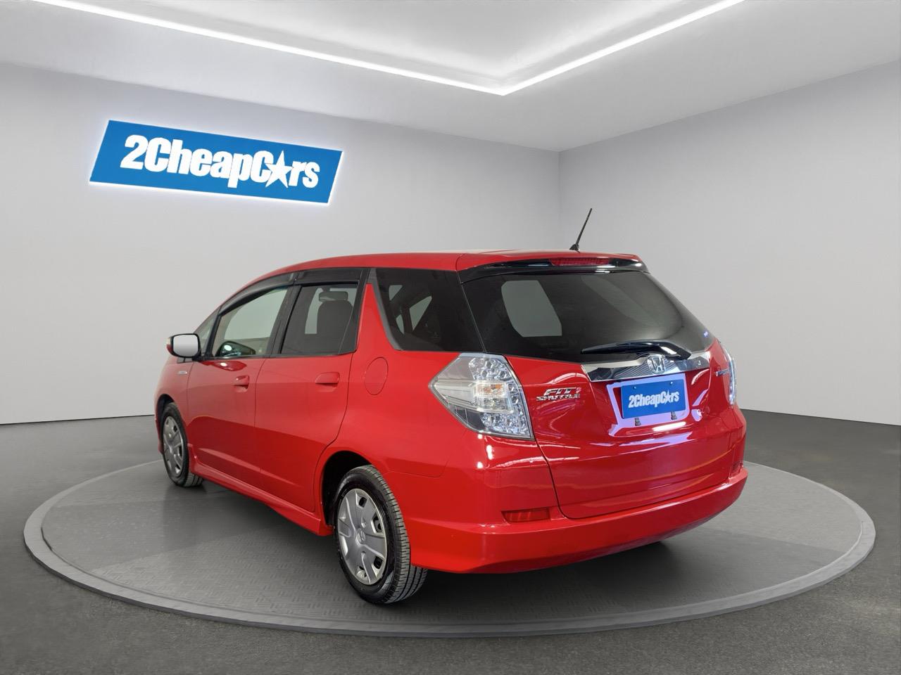 2013 Honda Fit SHUTTLE HYBRID Station Wagon AUTO LIGHTS + KEYLESS ENTRY + GREAT SPACE