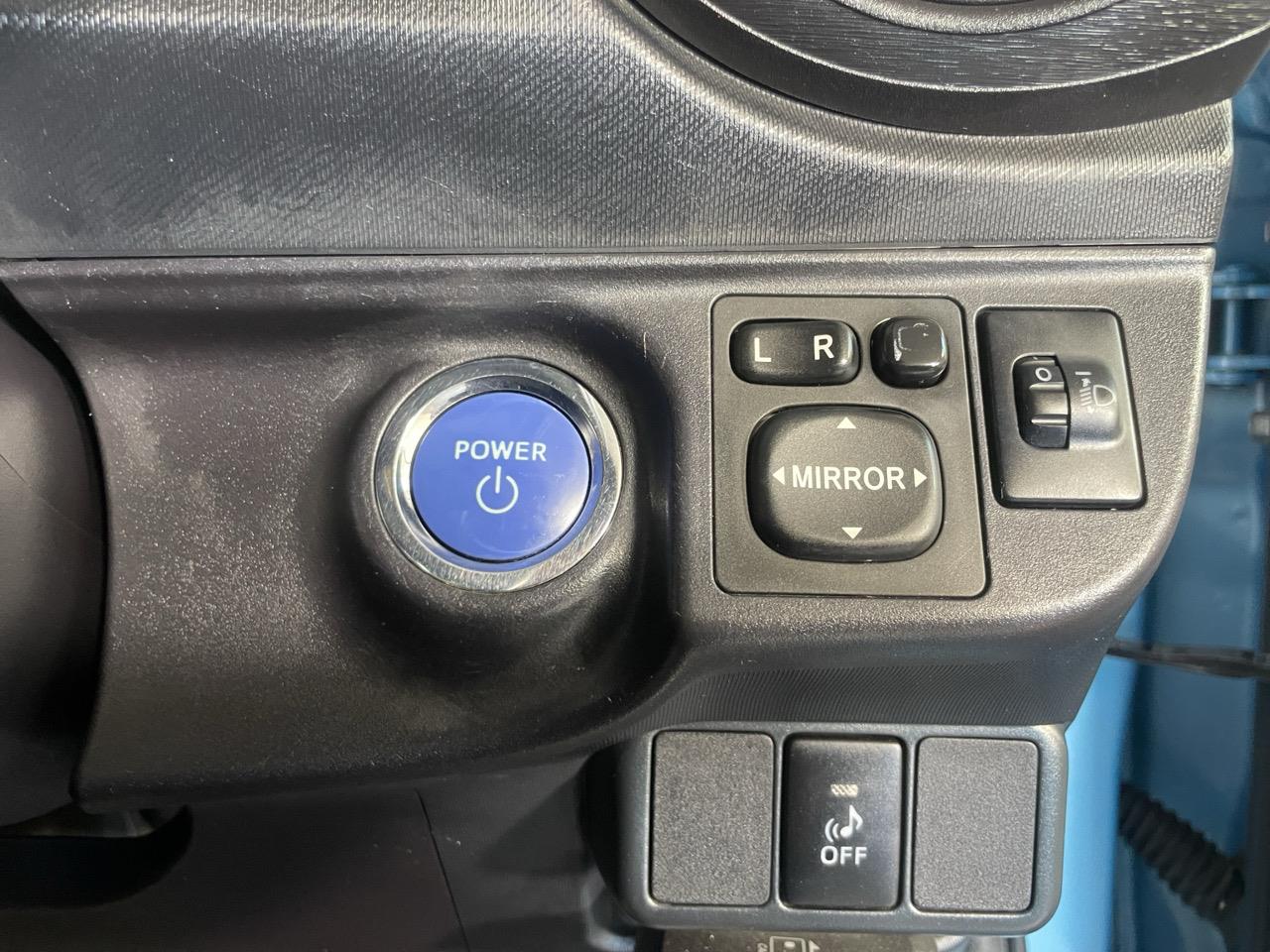 2012 Toyota Aqua S Hatchback AUTO LIGHTS + PUSH START