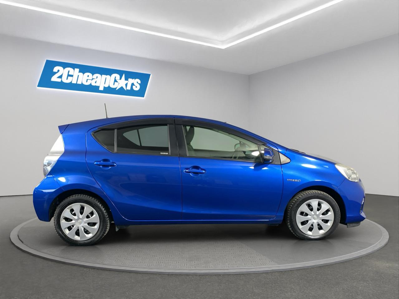 2014 Toyota Aqua S Hatchback REVERSING CAMERA + PUSH BUTTON START + AUTO LIGHTS