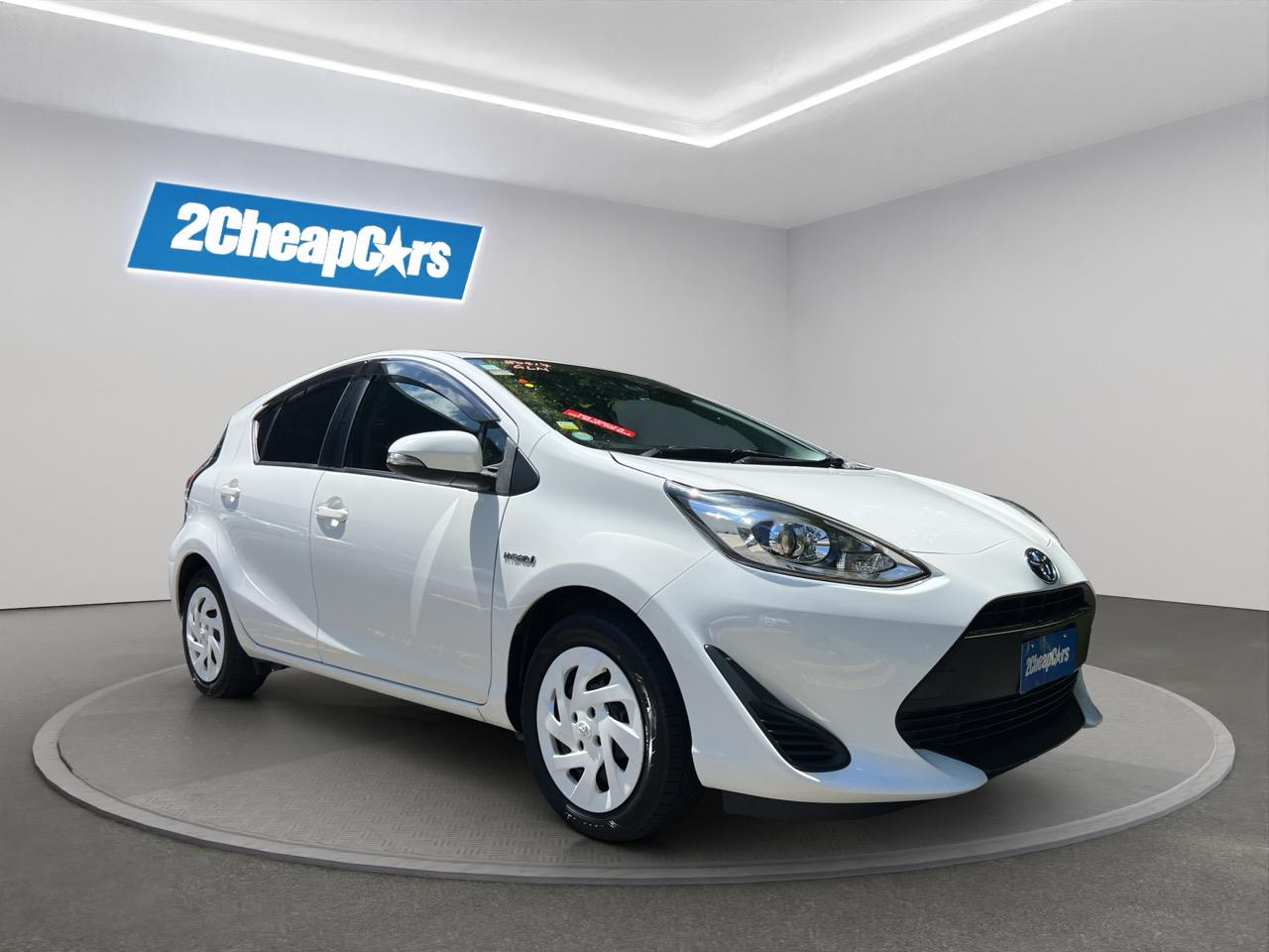 2017 Toyota Aqua New Shape G Hatchback PUSH BUTTON START + AUTO LIGHTS + REVERSING CAMERA