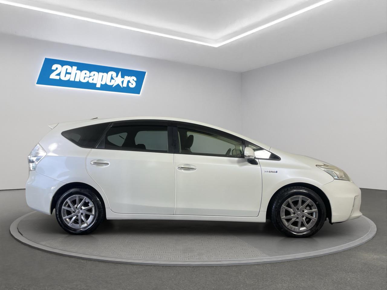 2014 Toyota Prius Alpha S Station Wagon REVERSING CAMERA + SMART KEY + AUTO LIGHTS