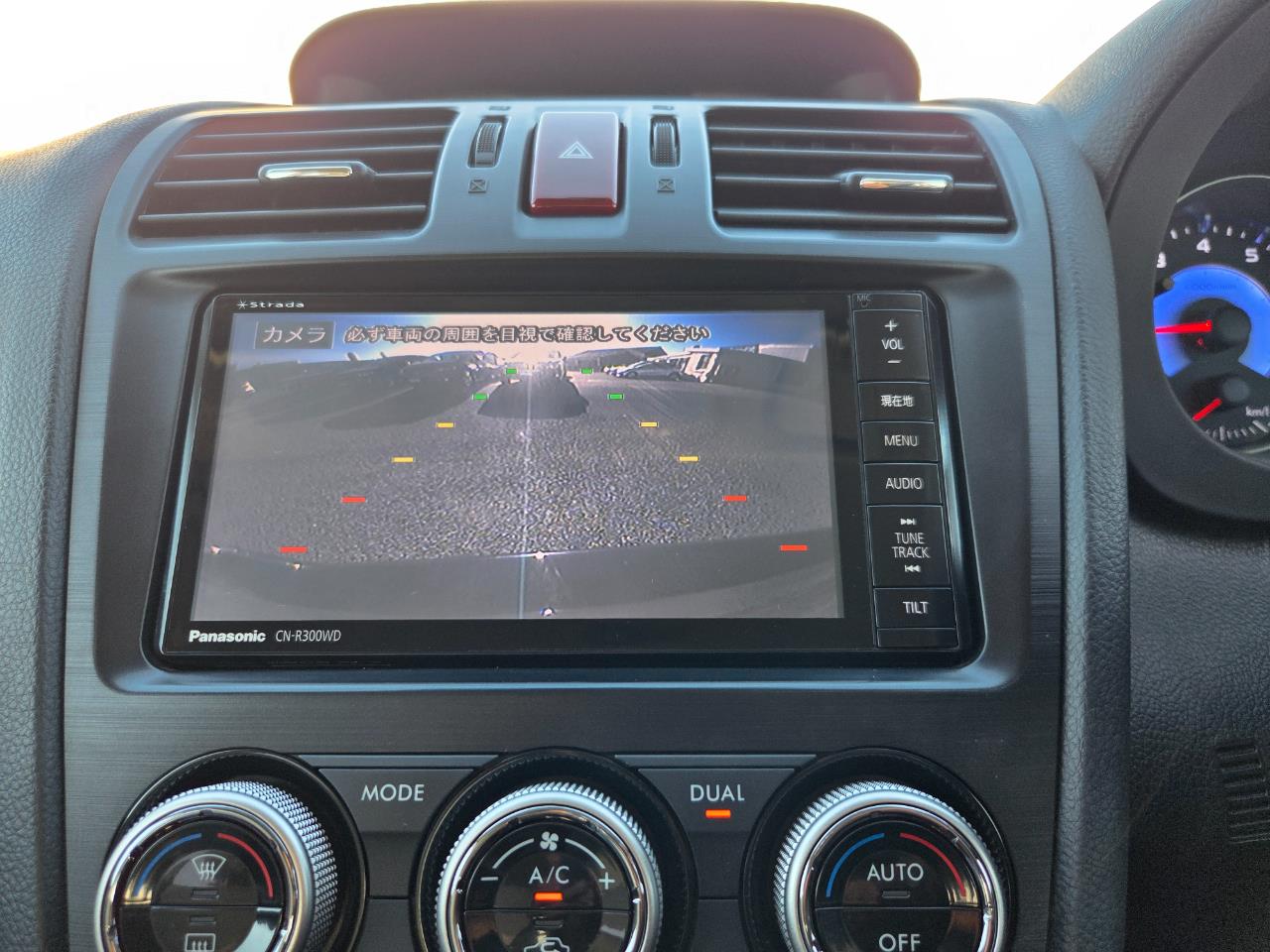 2014 Subaru XV HYBRID 2.0 L EYESIGHT AWD Hatchback AWD + CRUISE CONTROL + PADDLE SHIFT