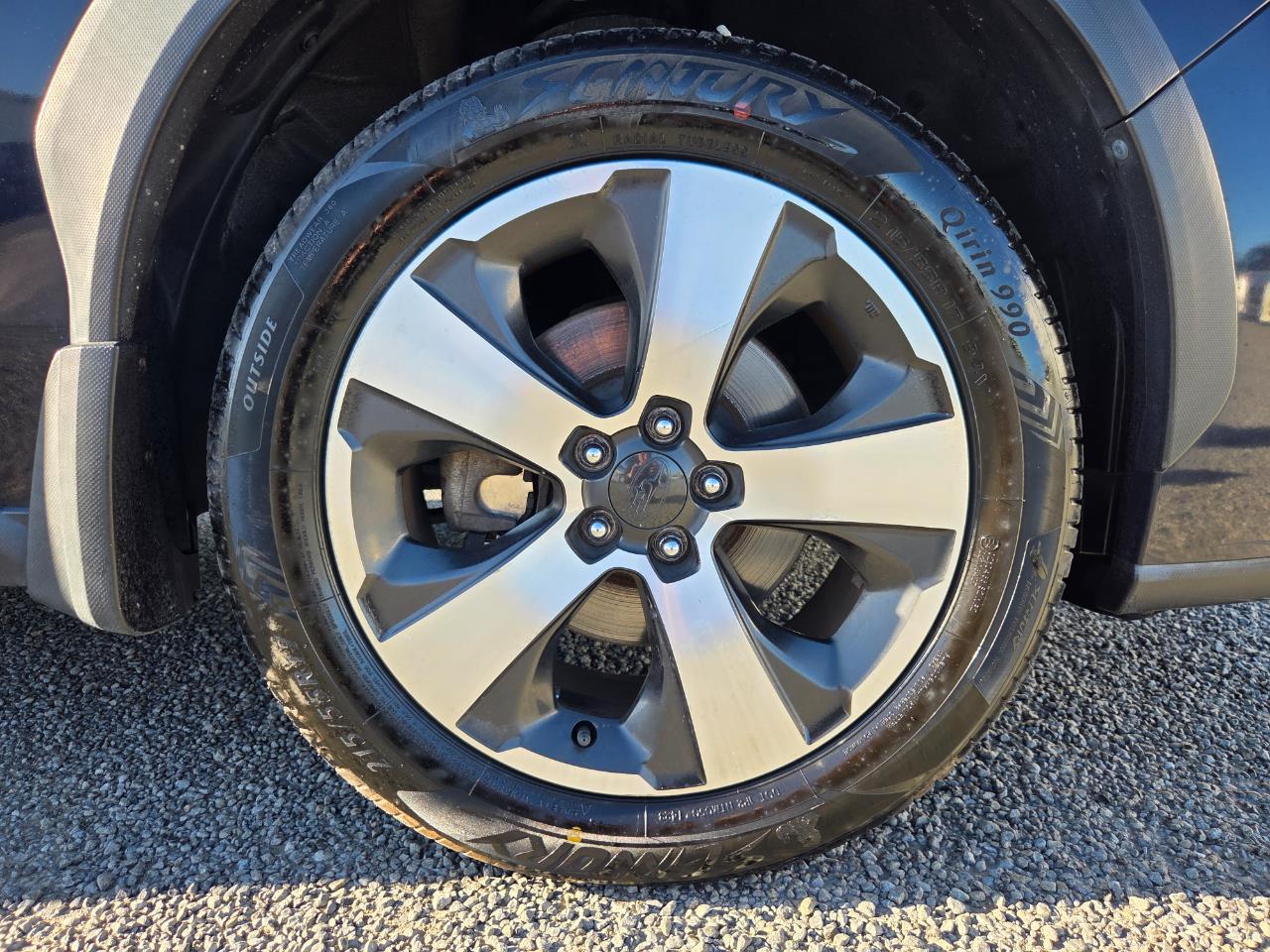 2014 Subaru XV HYBRID 2.0 L EYESIGHT AWD Hatchback AWD + CRUISE CONTROL + PADDLE SHIFT