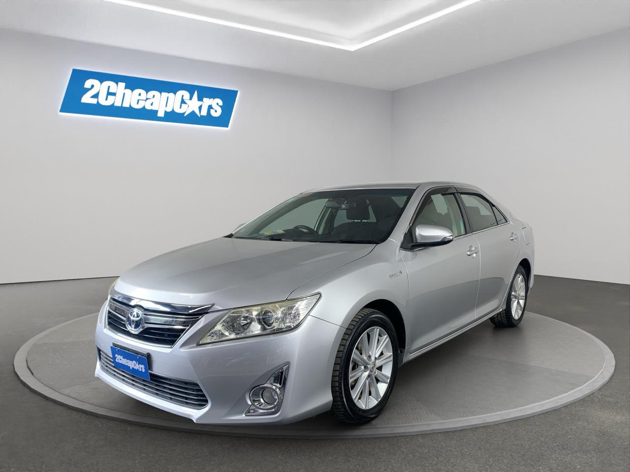 2014 Toyota Camry HYBRID G Sedan