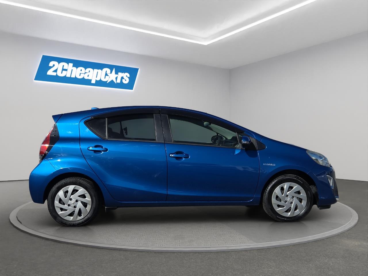 2016 Toyota Aqua Facelift Model S Hatchback LOW KM + SMART KEY + REVERSING CAMERA