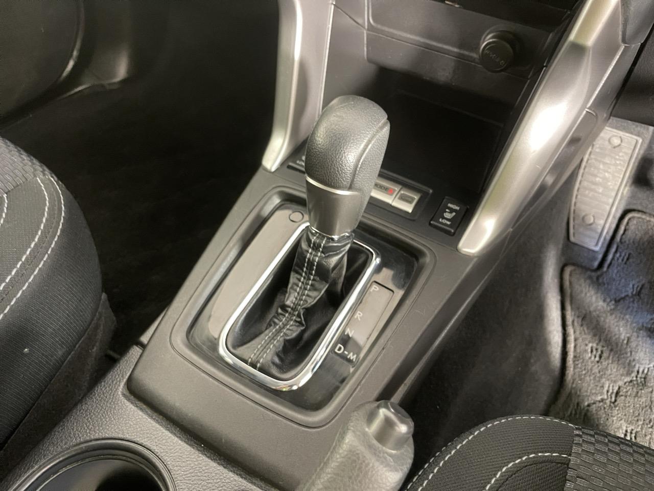 2013 Subaru Forester 2.0  EYESIGHT AWD RV/SUV LOW KMS + AWD + EYE SIGHT SYSTEM + HEATED SEATS