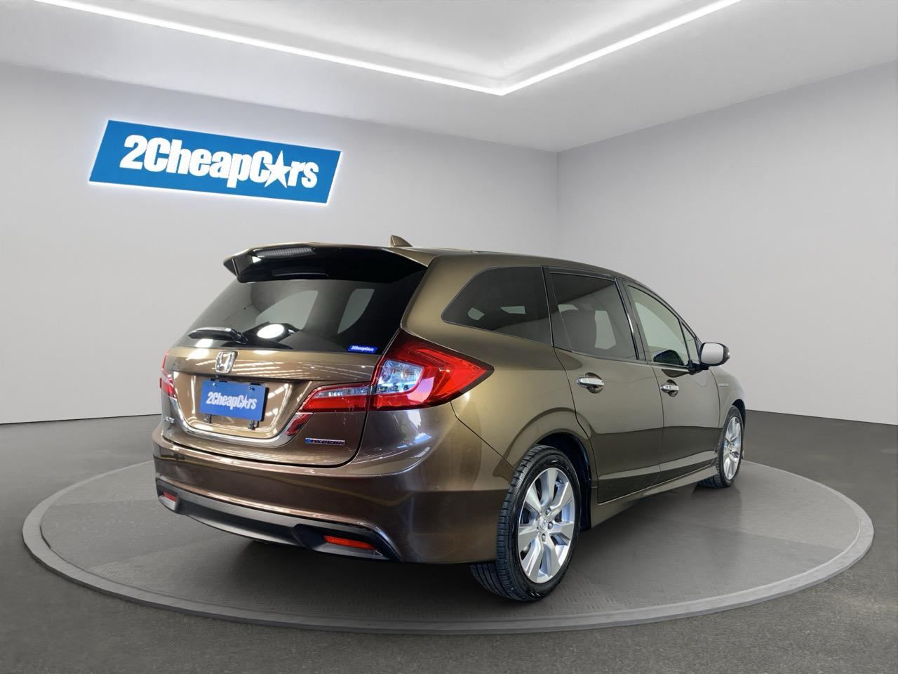 2015 Honda JADE Honda Sensing Hybrid People Mover REVESING CAMERA + CRUISE CONTROL + HONDA SENSING