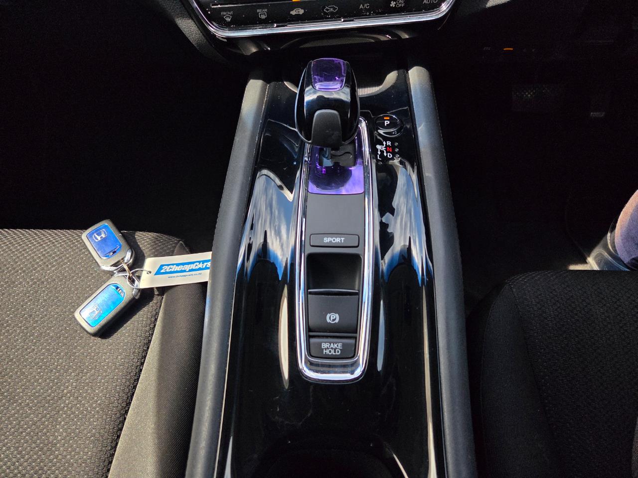 2014 Honda Vezel HYBRID X RV/SUV PADDLE SHIFT + CRUISE CONTROL