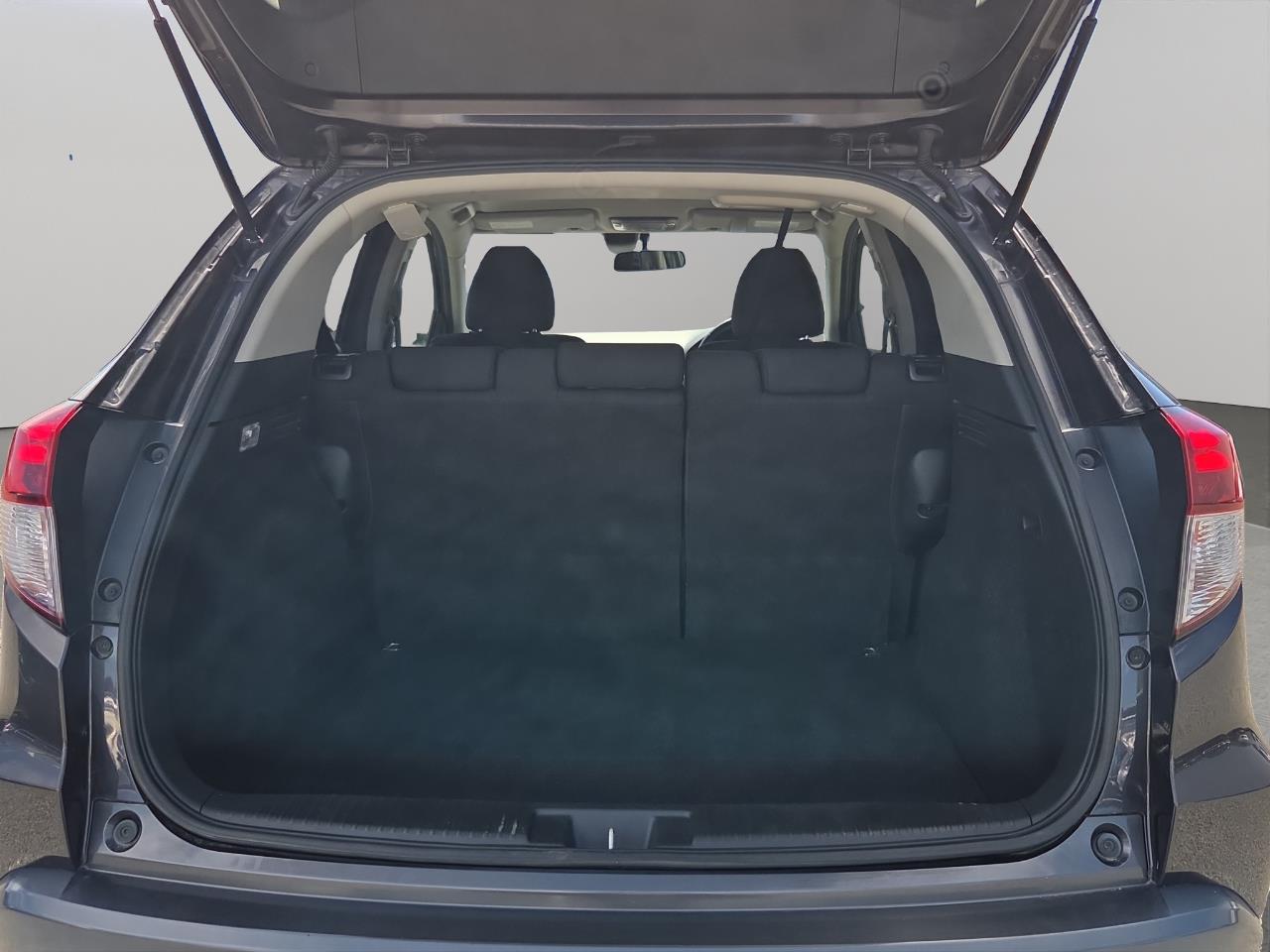 2014 Honda Vezel HYBRID X RV/SUV PADDLE SHIFT + CRUISE CONTROL