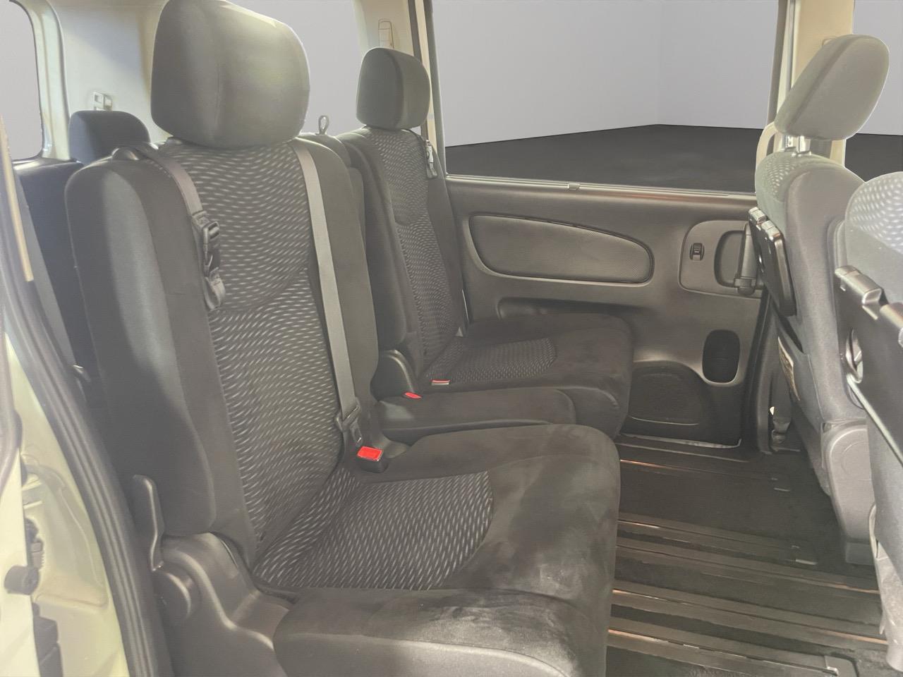 2013 Nissan Serena Hybrid People Mover ELECTRIC SLIDING DOORS + REVERSING CAMERA