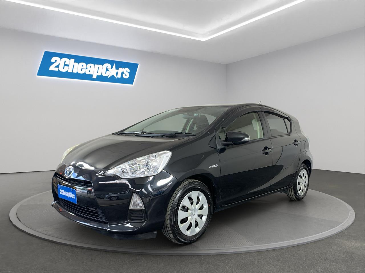 2013 Toyota Aqua S Hatchback