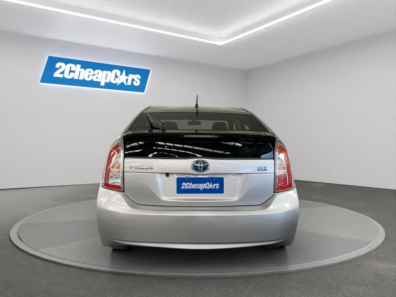 2012 Toyota Prius G Hatchback REVERSING CAMERA + PUSH BUTTON START + AUTO LIGHTS