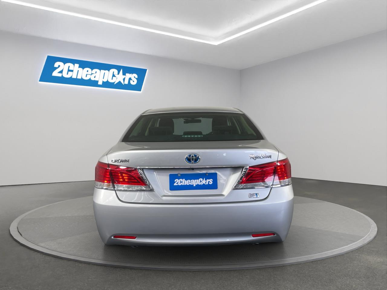 2014 Toyota Crown Hybrid Royal Saloon Sedan REVERSING CAMERA + CRUISE CONTROL + PUSH START