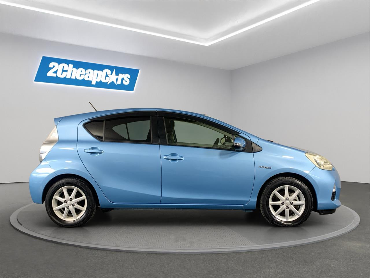2012 Toyota Aqua G Hatchback LOW KM + PUSH SRART + AUTO LIGHTS