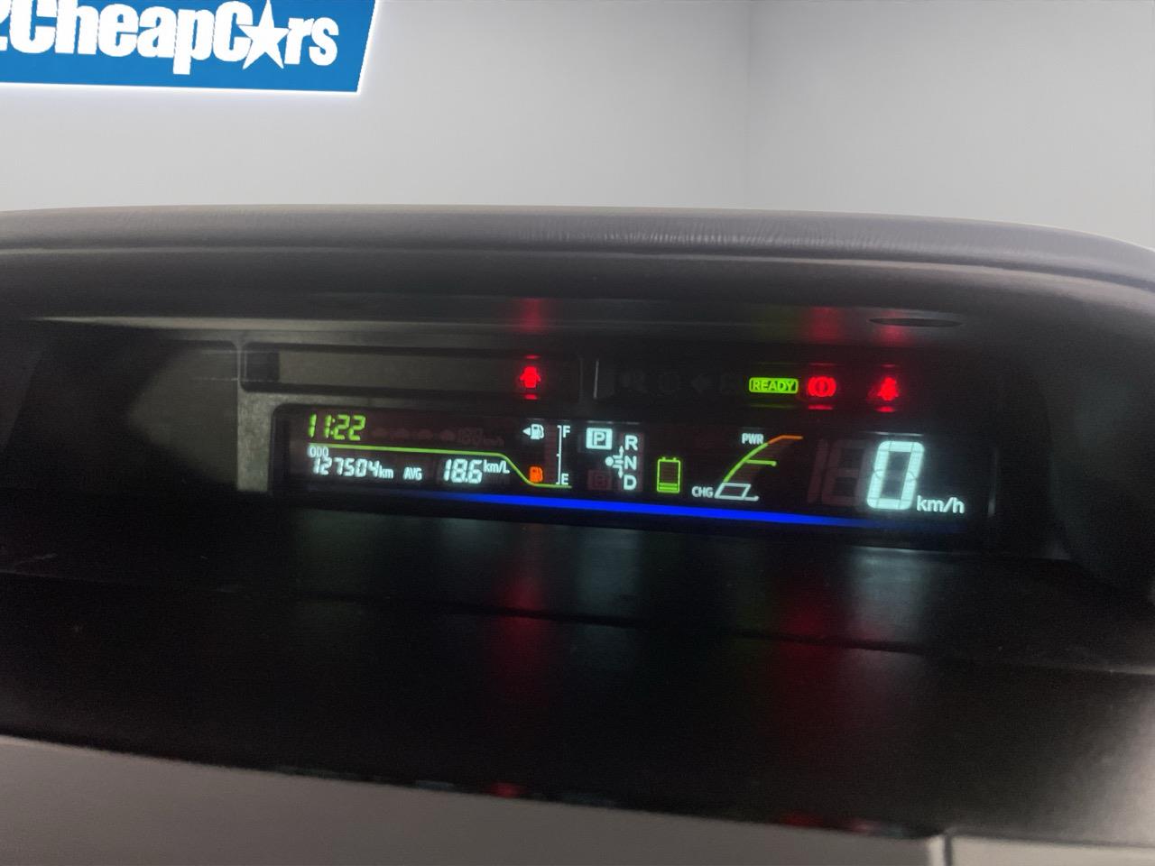 2014 Toyota Prius Alpha S Station Wagon REVERSING CAMERA + AUTO LIGHTS + PUSH BUTTON START