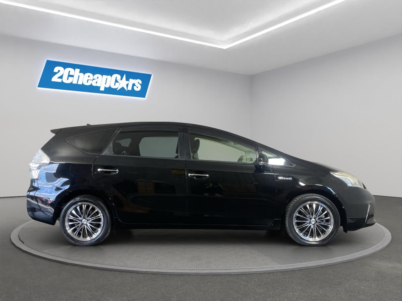 2014 Toyota Prius Alpha S Station Wagon REVERSING CAMERA + AUTO LIGHTS + PUSH BUTTON START