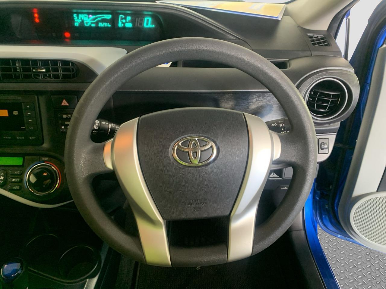 2012 Toyota Aqua S Hatchback LOW KM + HEATED SEATS + PUSH BUTTON START