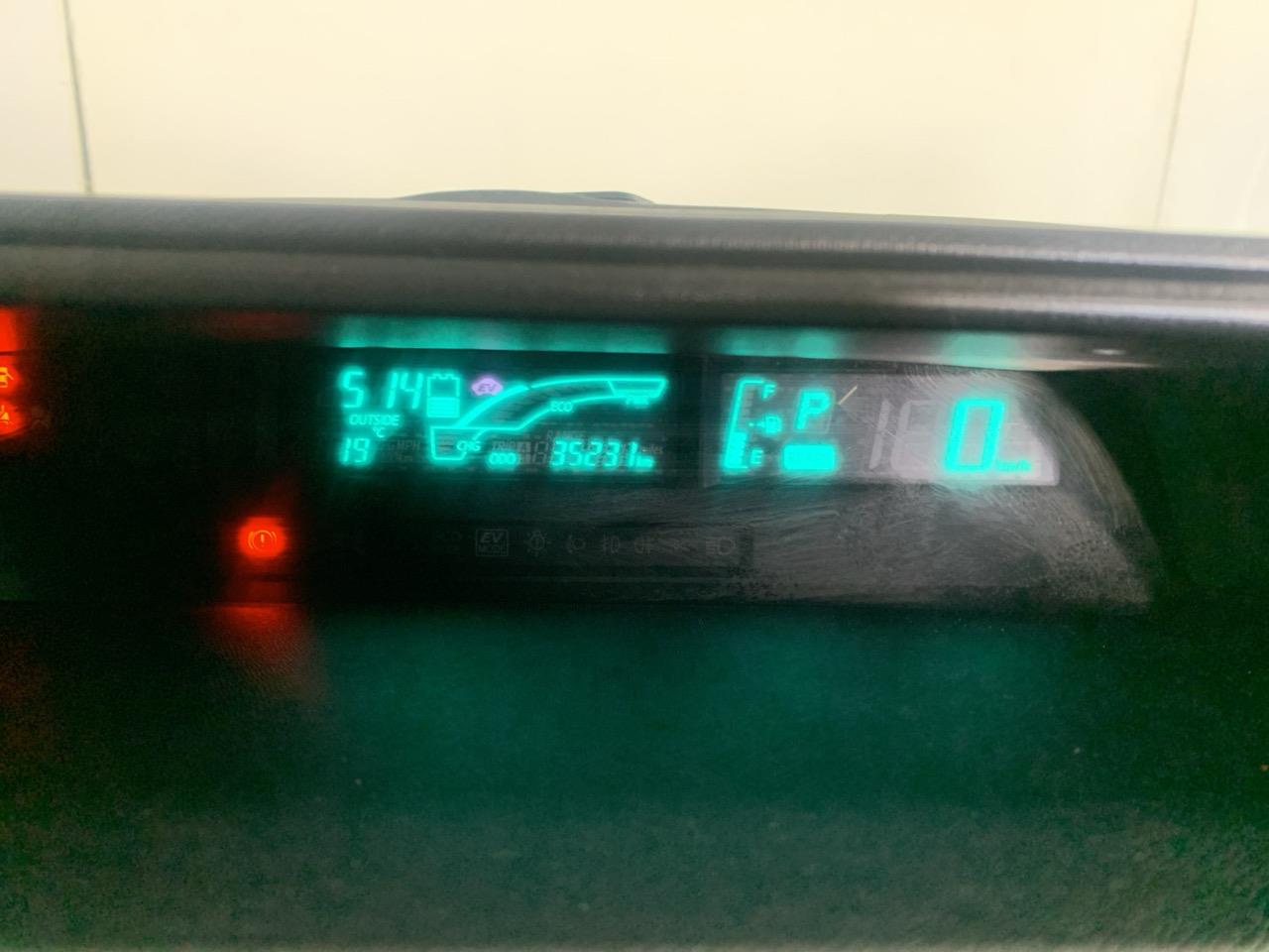 2012 Toyota Aqua S Hatchback LOW KM + HEATED SEATS + PUSH BUTTON START