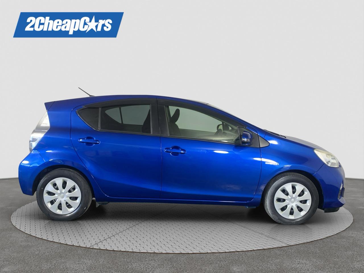 2012 Toyota Aqua S Hatchback LOW KM + HEATED SEATS + PUSH BUTTON START