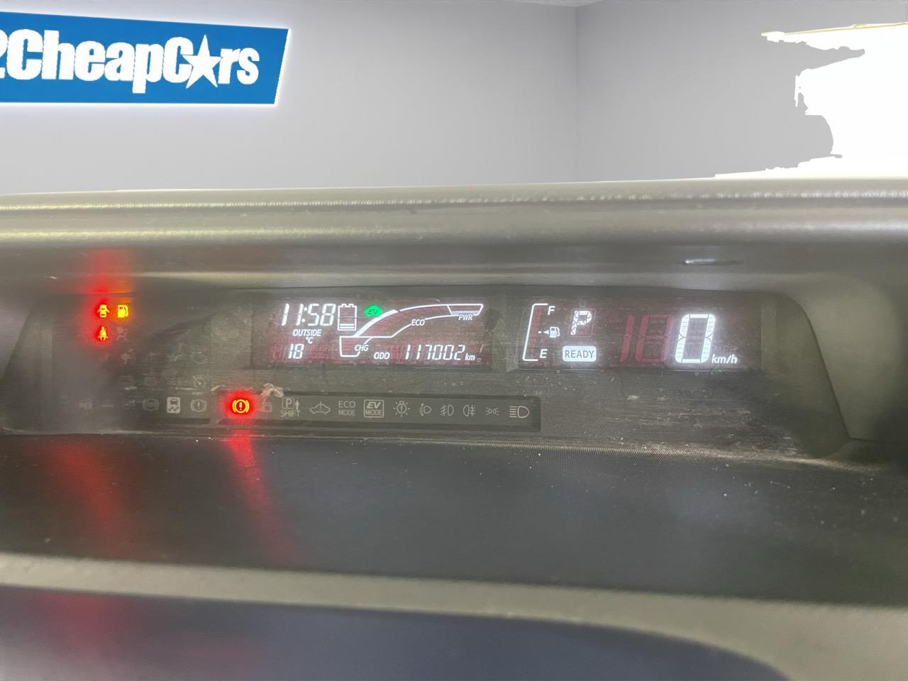 2015 Toyota Aqua Facelift Model S Hatchback REVERSING CAMERA + AUTO LIGHTS + PUSH START