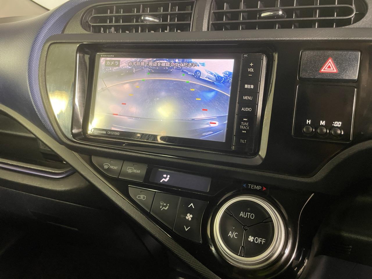 2015 Toyota Aqua Facelift Model S Hatchback REVERSING CAMERA + AUTO LIGHTS + PUSH START