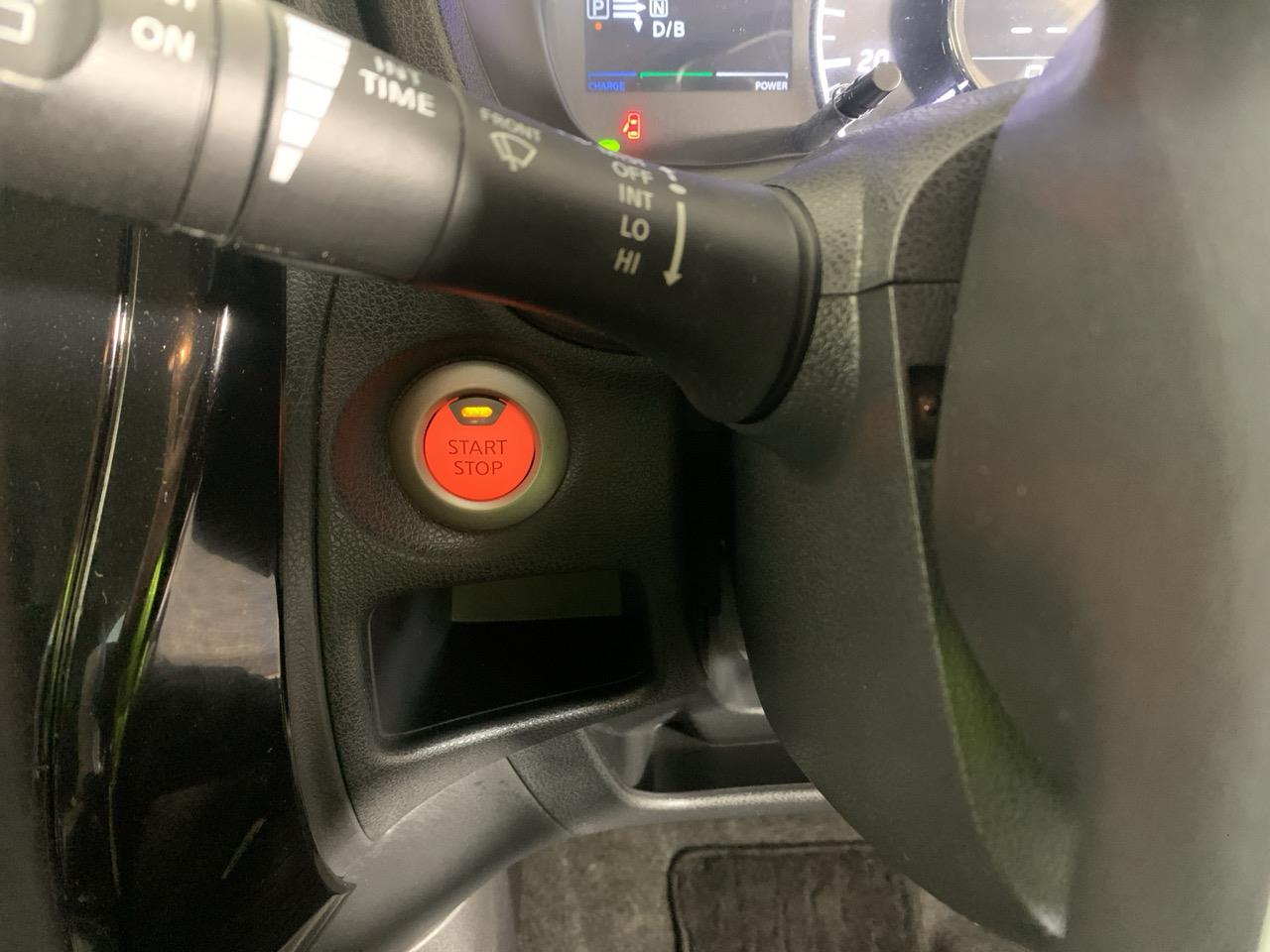 2017 Nissan Note e-power Hatchback LOW KMS + PUSH BUTTON START + AUTO LIGHTS 