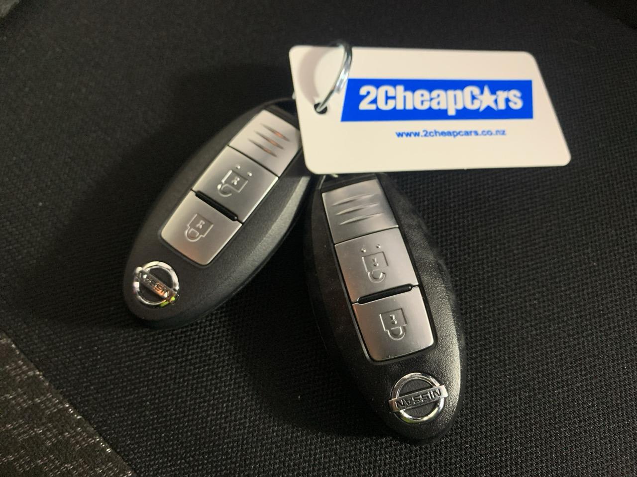 2017 Nissan Note e-power Hatchback LOW KMS + PUSH BUTTON START + AUTO LIGHTS 