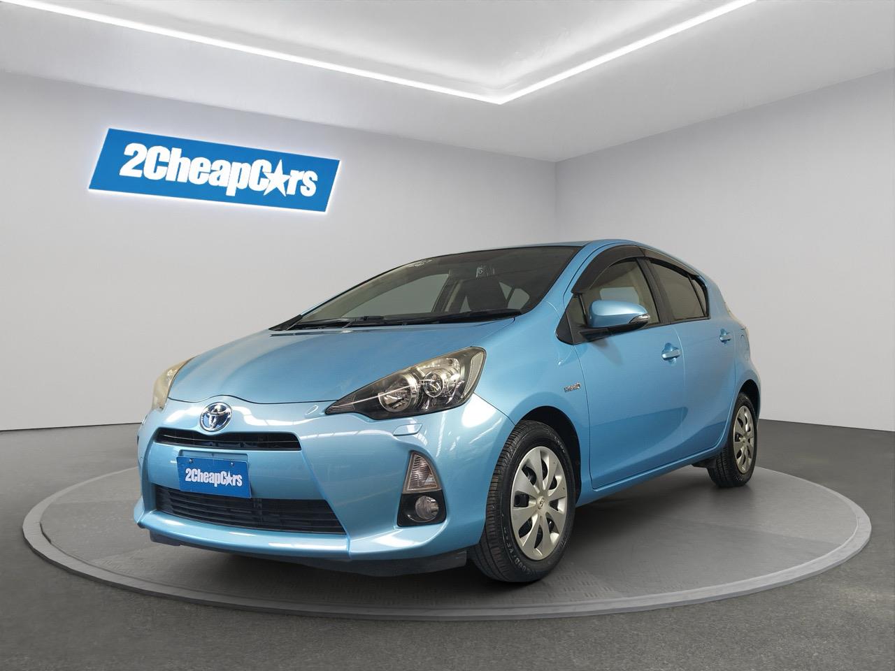2013 Toyota Aqua S Hatchback