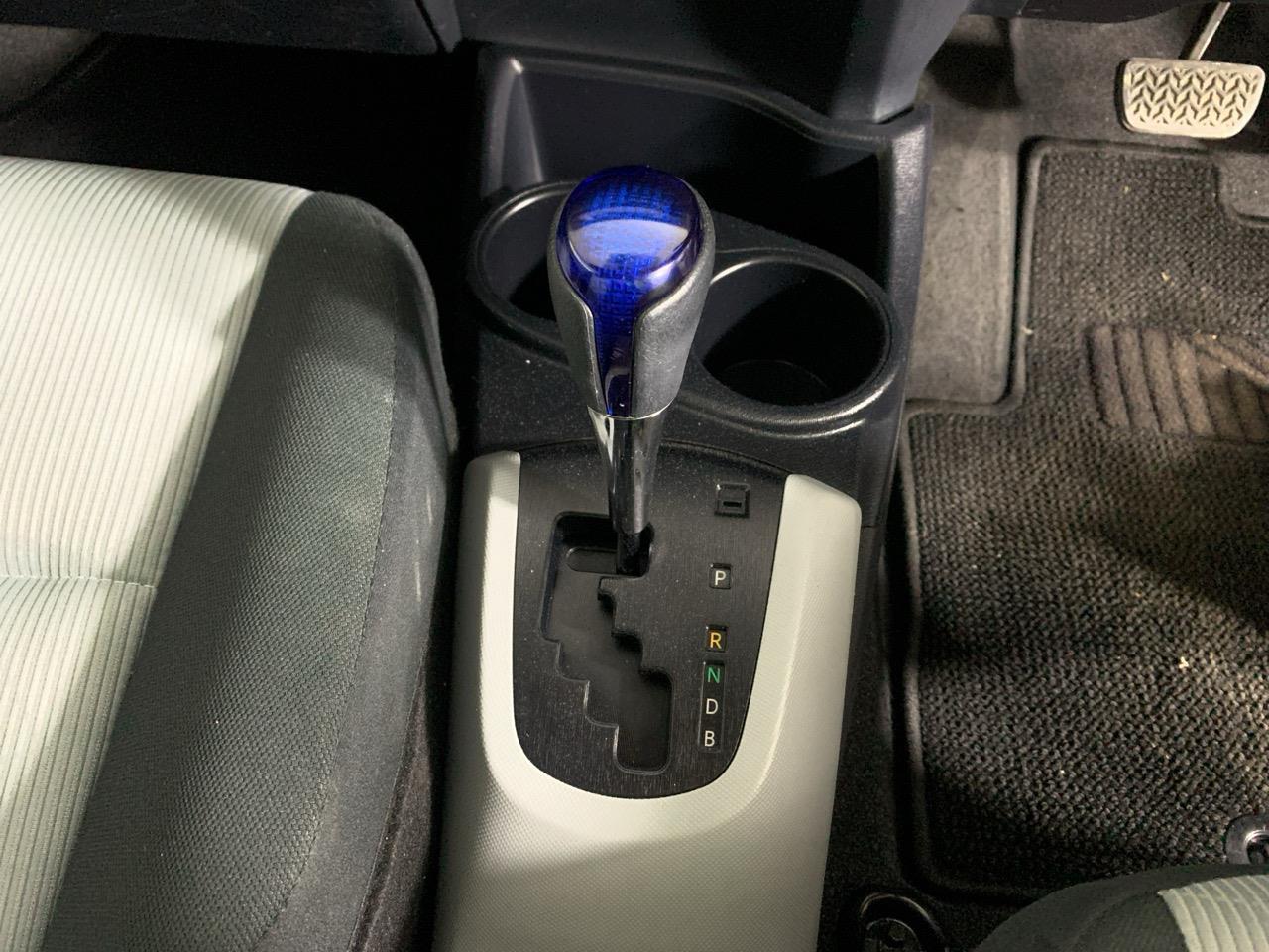 2012 Toyota Aqua S Hatchback PUSH BUTTON START + AUTO LIGHTS + REVERSING CAMERA