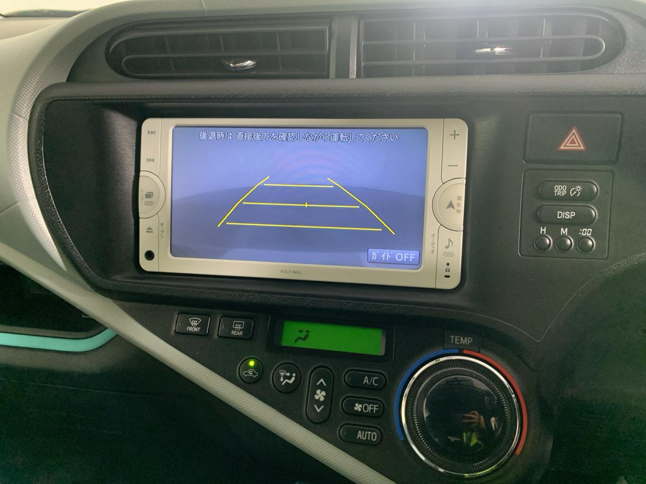 2012 Toyota Aqua S Hatchback PUSH BUTTON START + AUTO LIGHTS + REVERSING CAMERA