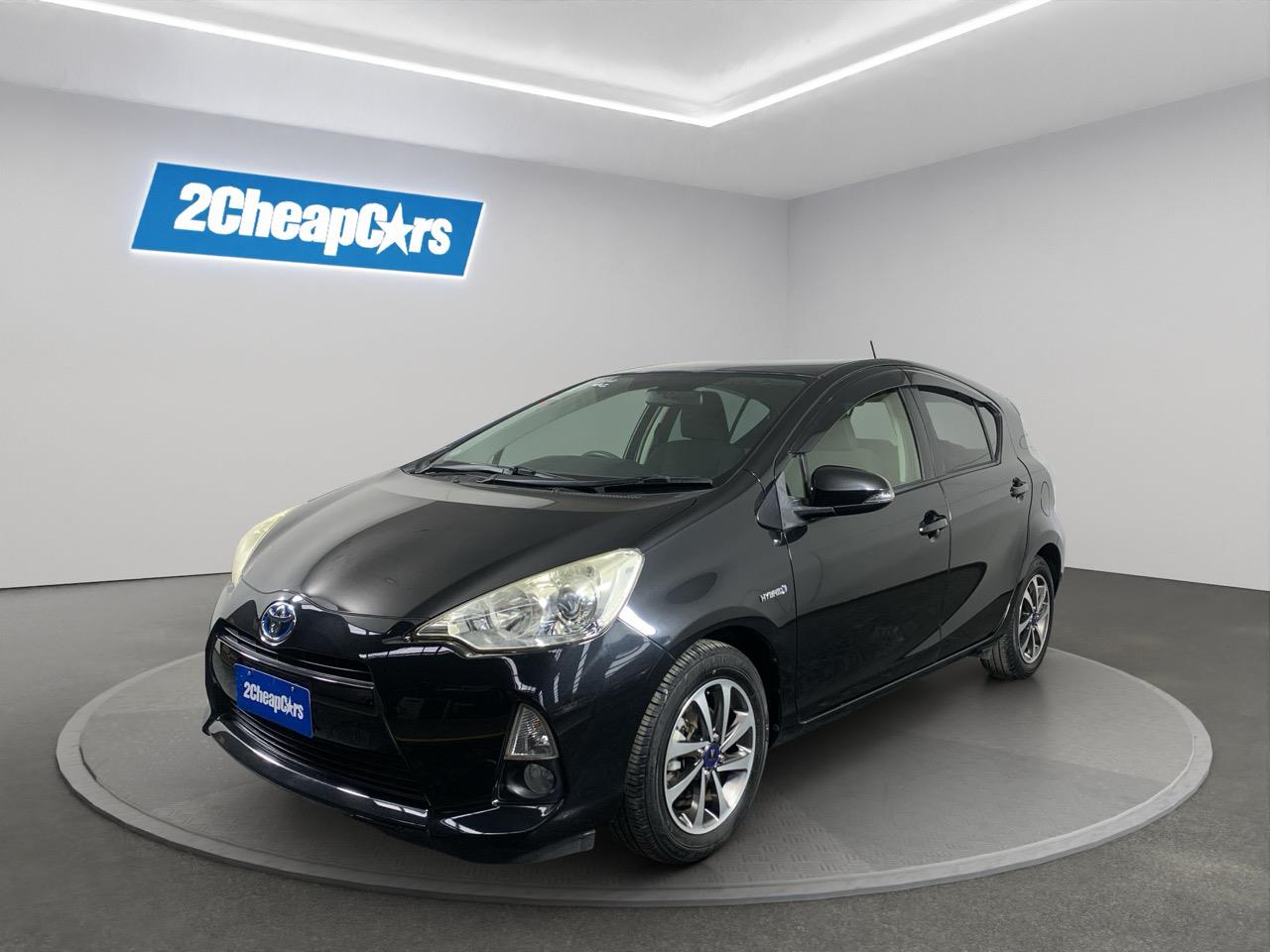 2012 Toyota Aqua S Hatchback
