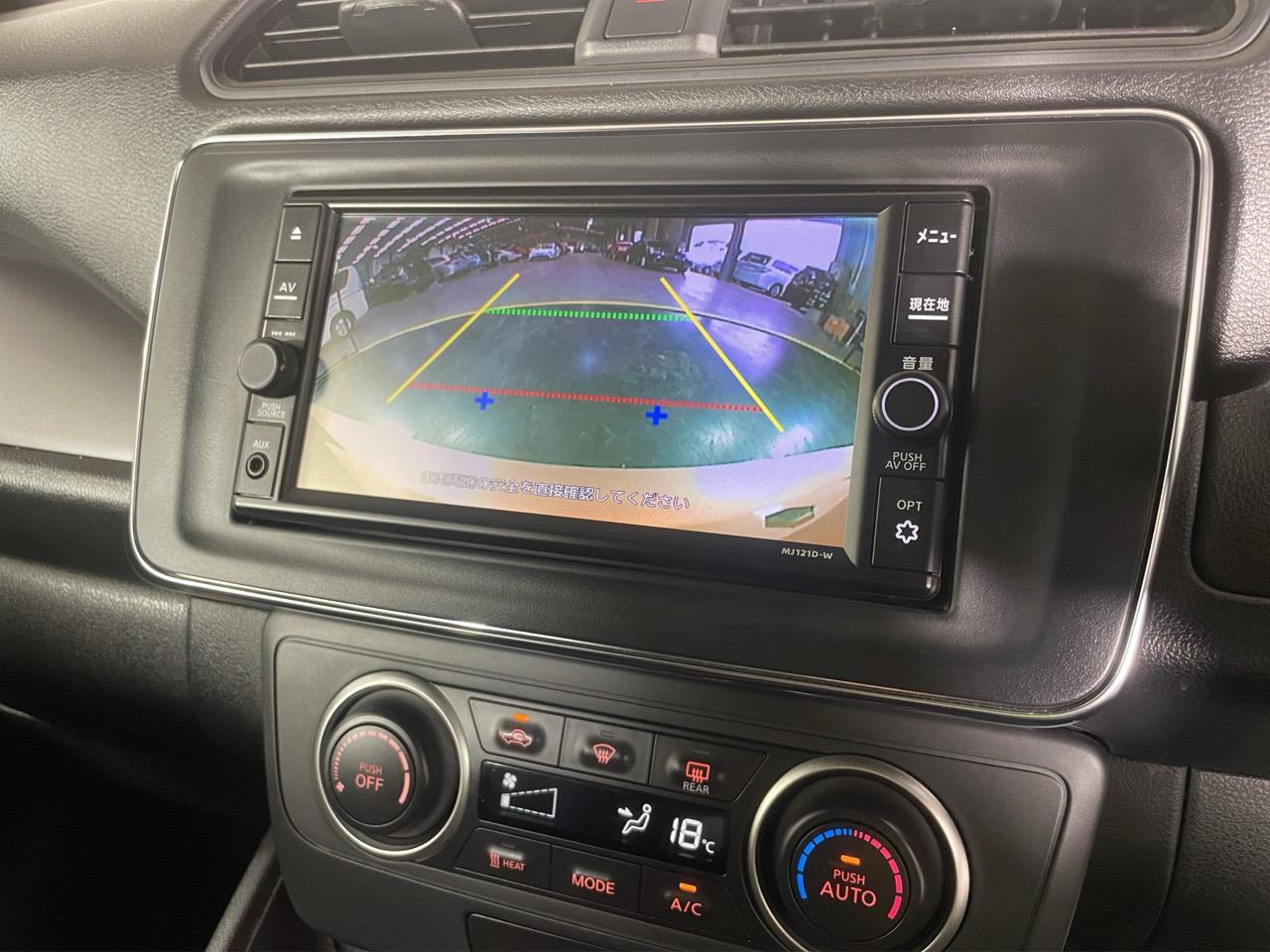 2021 Nissan Leaf S Hatchback LOW KMS + REVERSING CAMERA + PARKING SENSORS