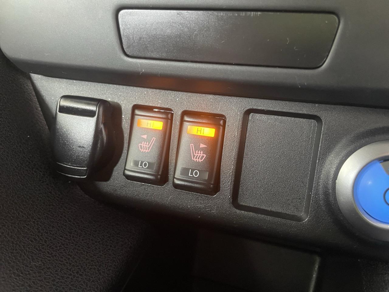 2021 Nissan Leaf S Hatchback LOW KMS + REVERSING CAMERA + PARKING SENSORS