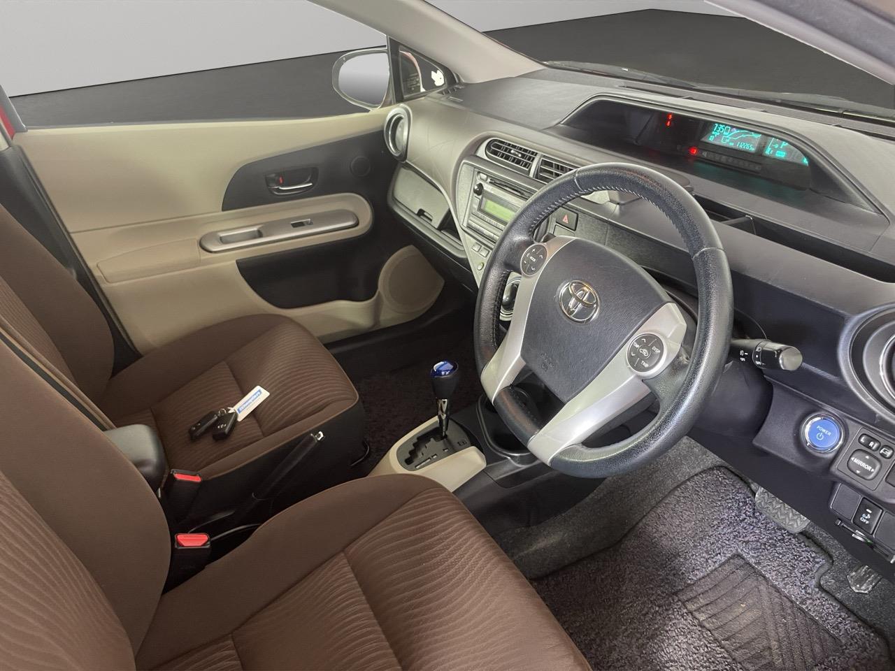 2012 Toyota Aqua G Hatchback HEATED SEATS + AUTO LIGHTS + PUSH START